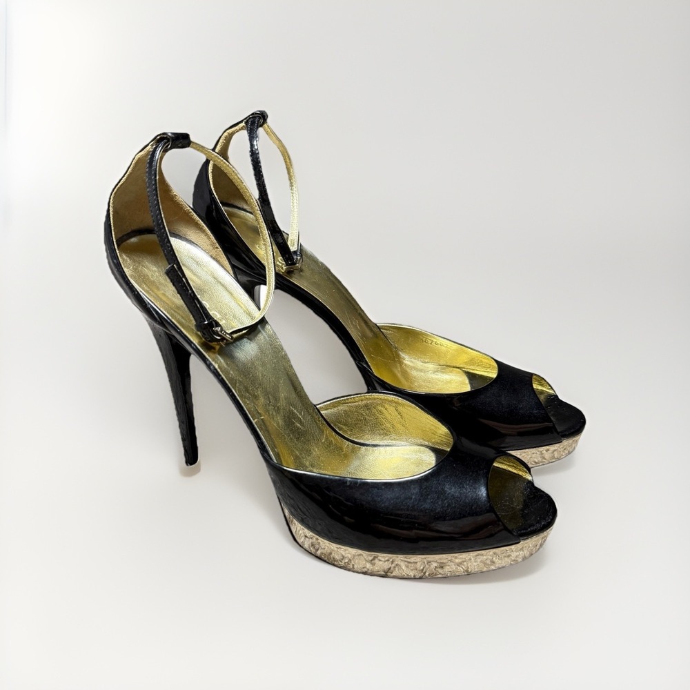 Gucci Black Patent Leather Gold‎ Platform Peep Toe Heels 9.5B Made in Italy